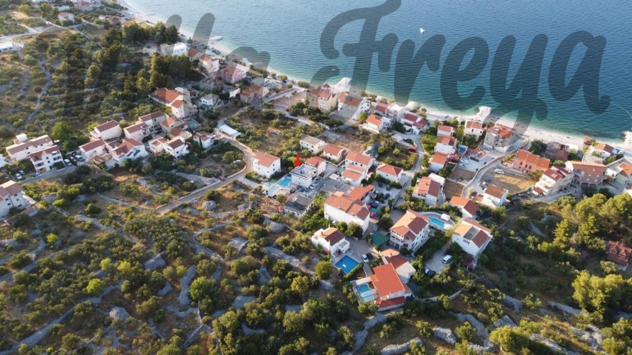 Villa Freya - vacation house Slatine Extérieur photo